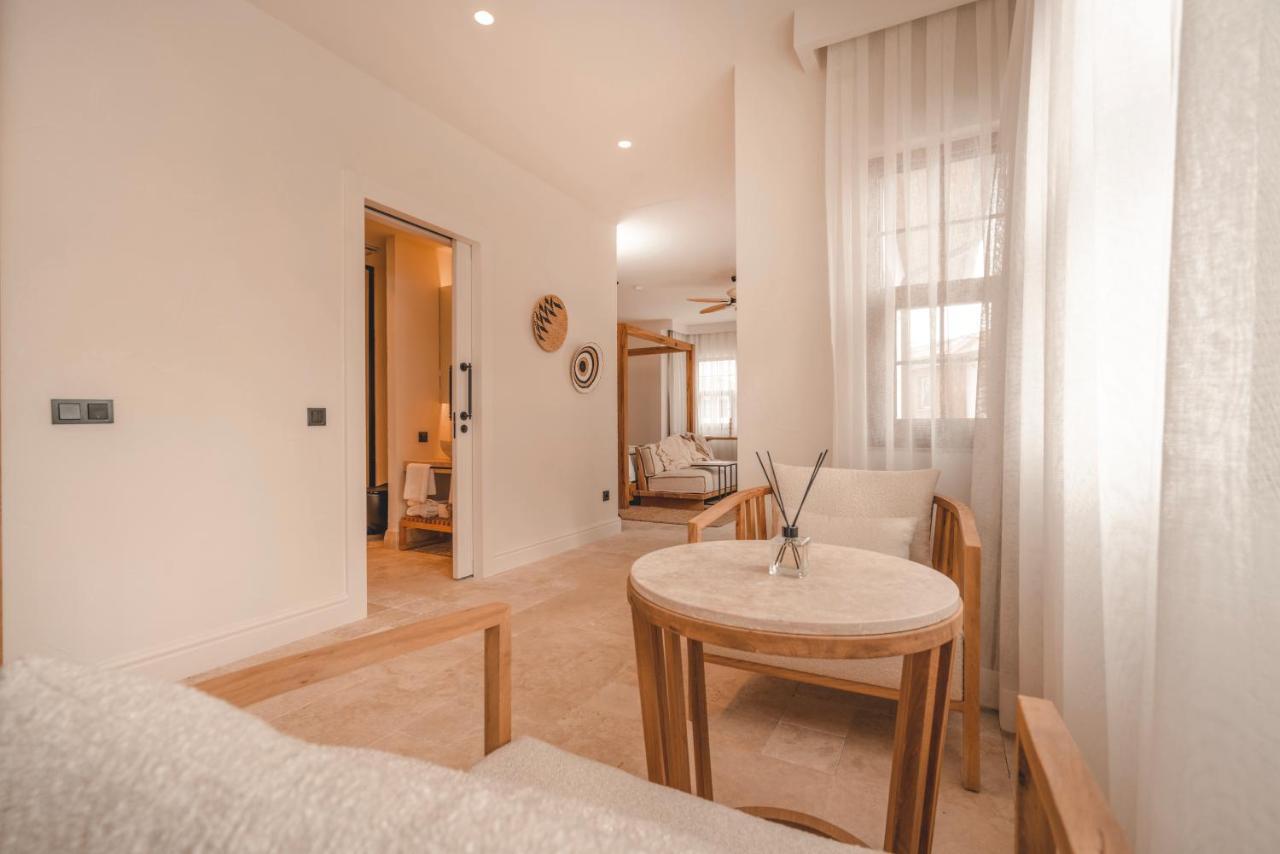 6 Rooms By Azumare Side Exteriér fotografie